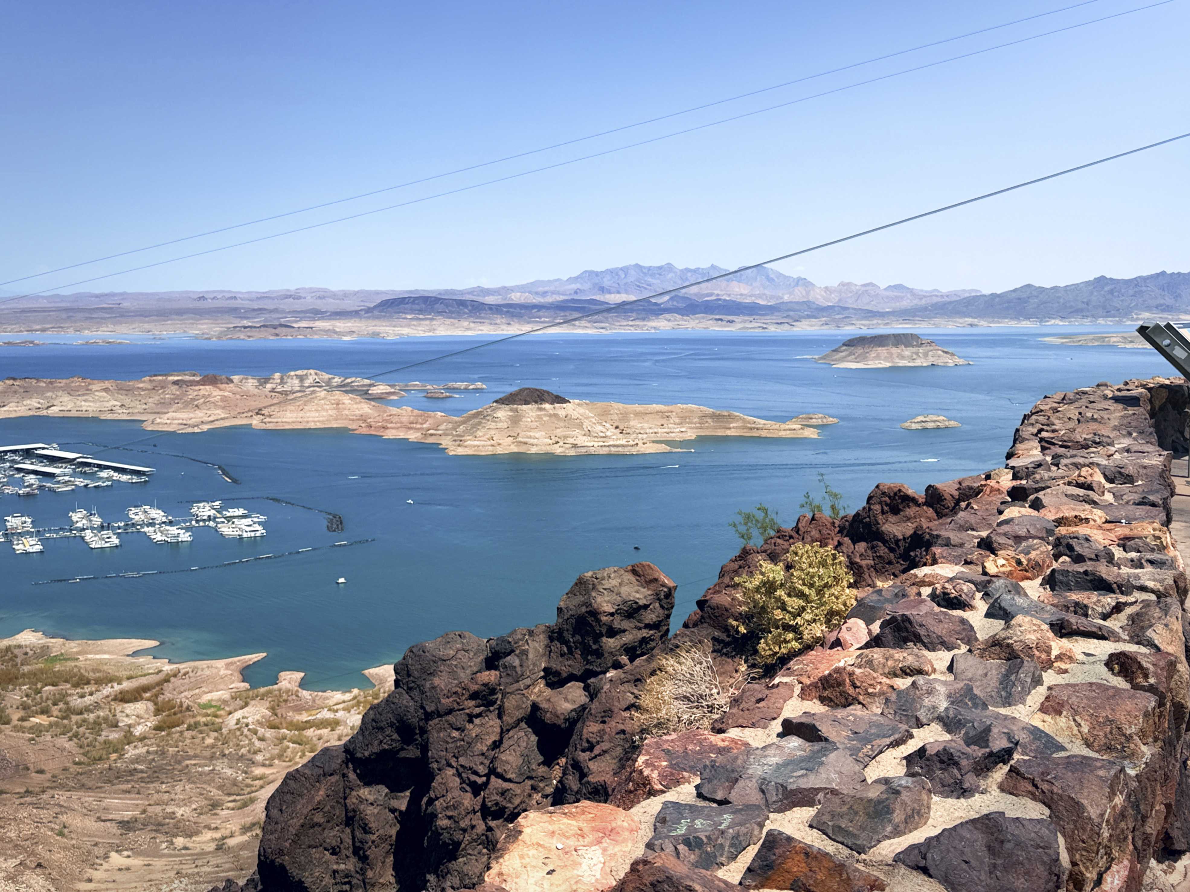 Lakeview Overlook: A Panoramic Window onto Lake Mead