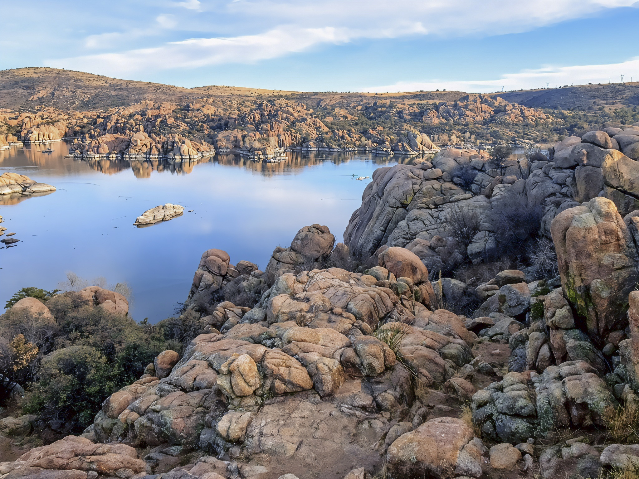 Watson Lake: Where Arizona’s Ancient Rocks Meet Living Waters